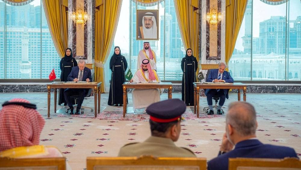 اتفاقية مكة.. هل تغيّر قواعد الأمن في الخليج؟